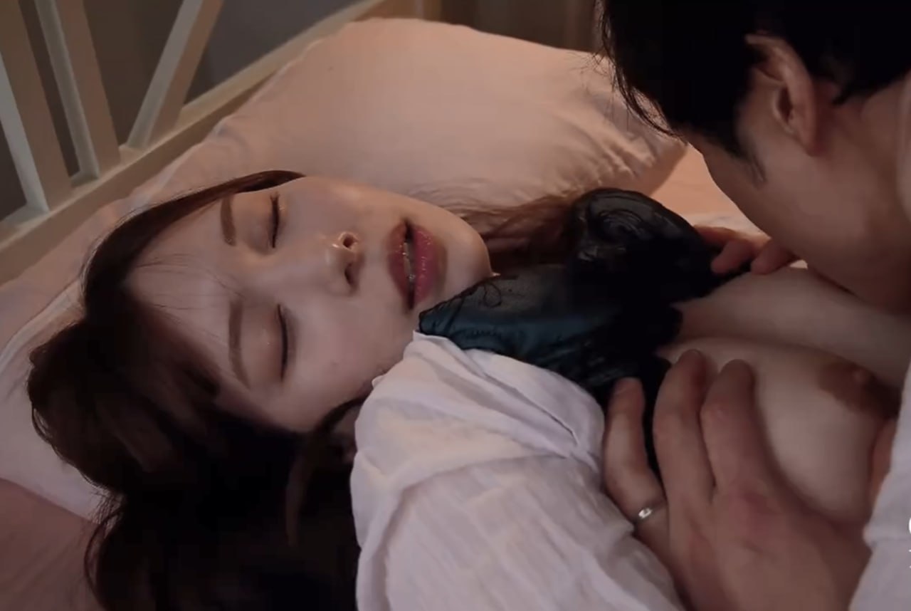 高校女老师-免费完整版在线观看完整版